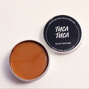Lush Makeup - Lush UK Kitchen Tuca Tuca Solid Perfume Lush Makeup - Lush UK Kitchen Tuca Tuca Solid Perfume